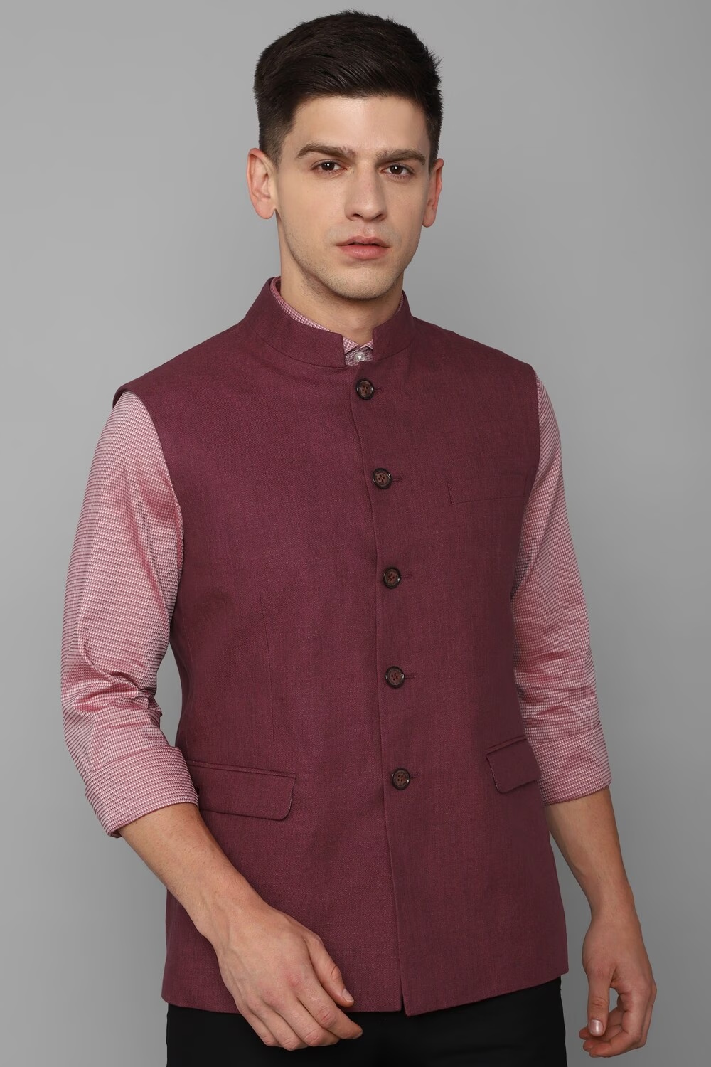 61759-men-maroon-textured-slim-fit-party-nehru-jacket-maroon-1.jpg