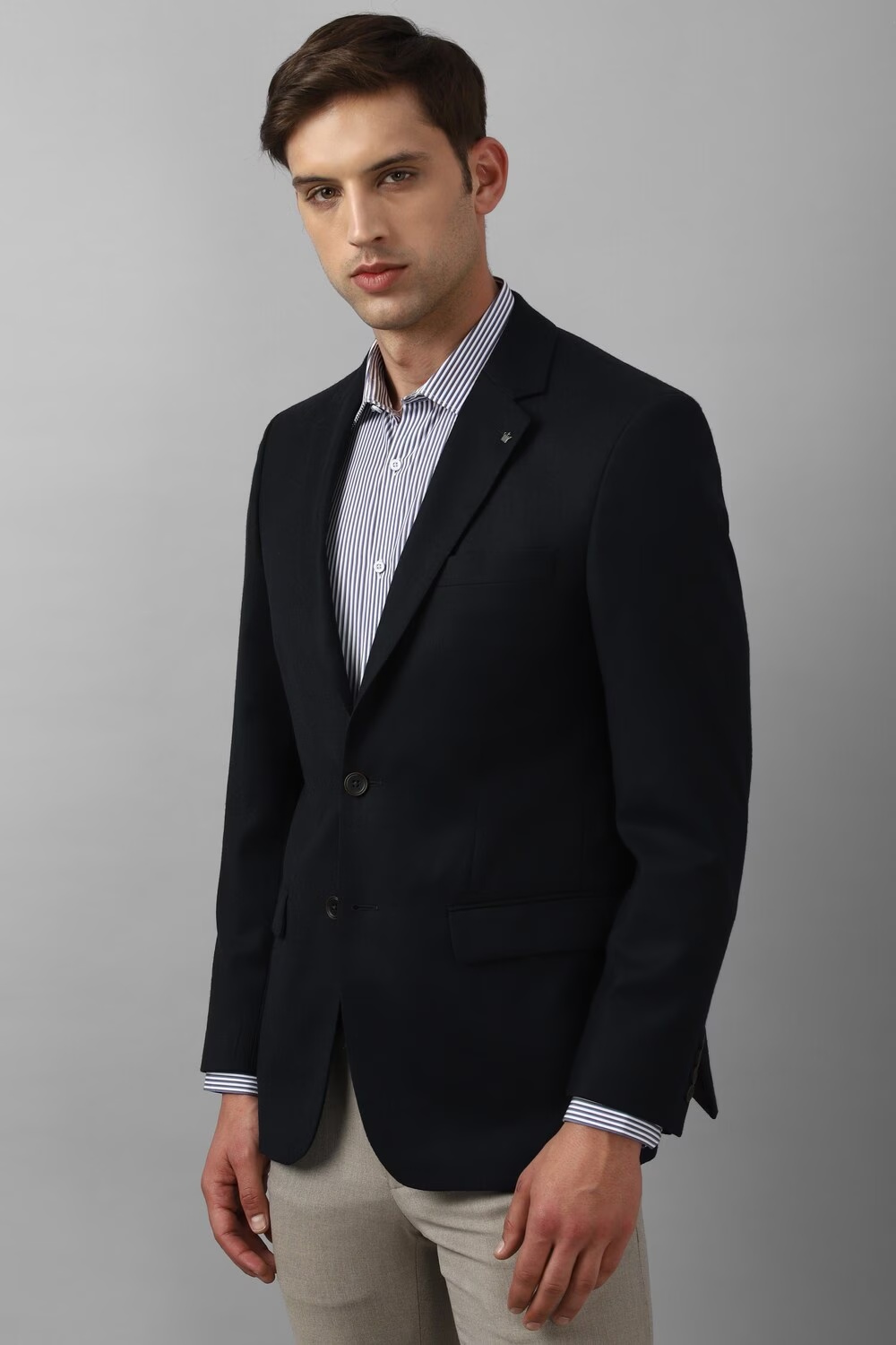 61817-men-black-regular-fit-solid-formal-blazer-black-1.jpg