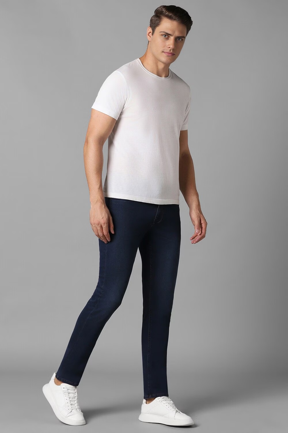 6219-men-navy-light-slim-fit-jeans-navy-1.jpg