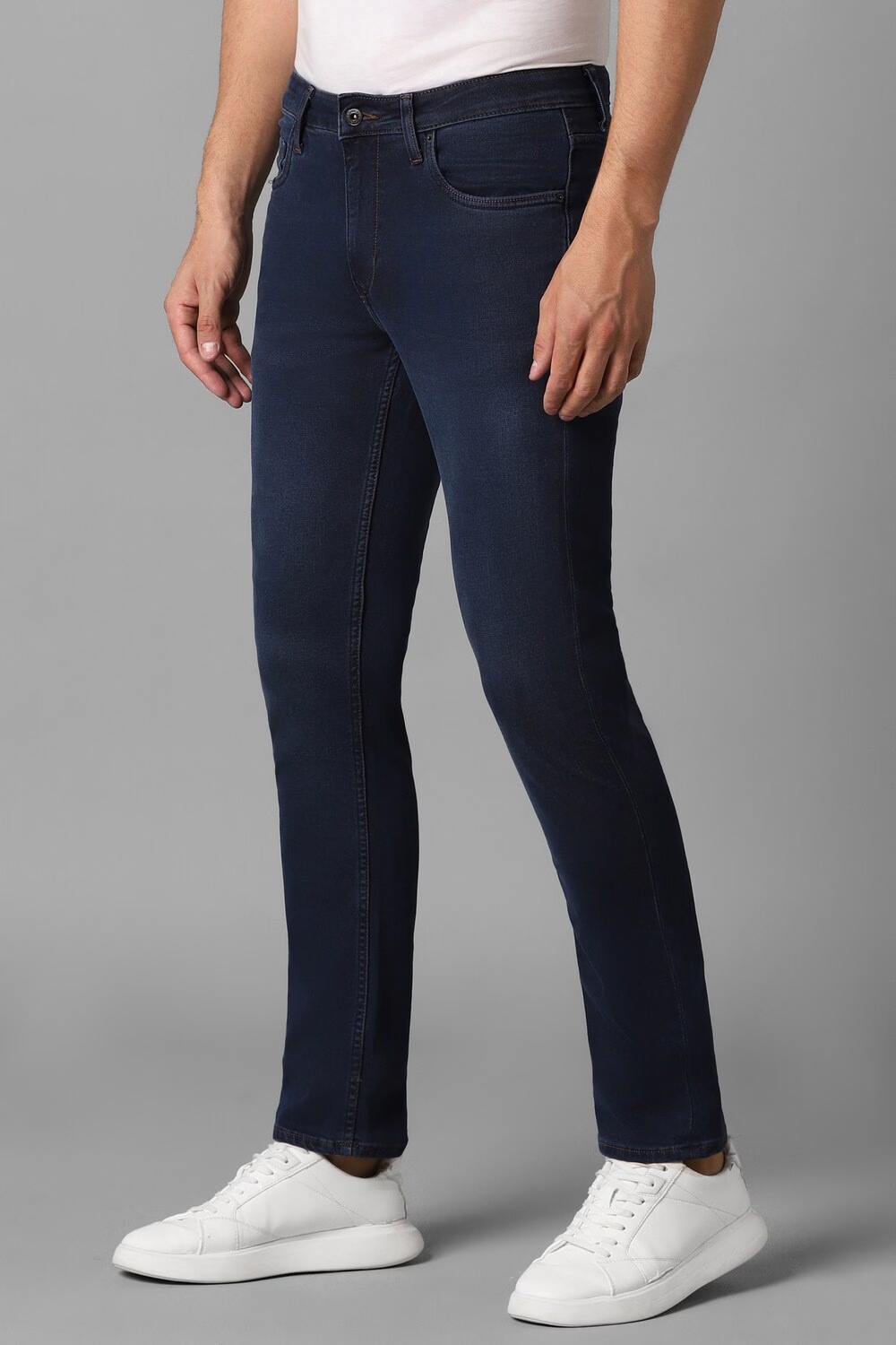 6219-men-navy-light-slim-fit-jeans-navy-1.jpg