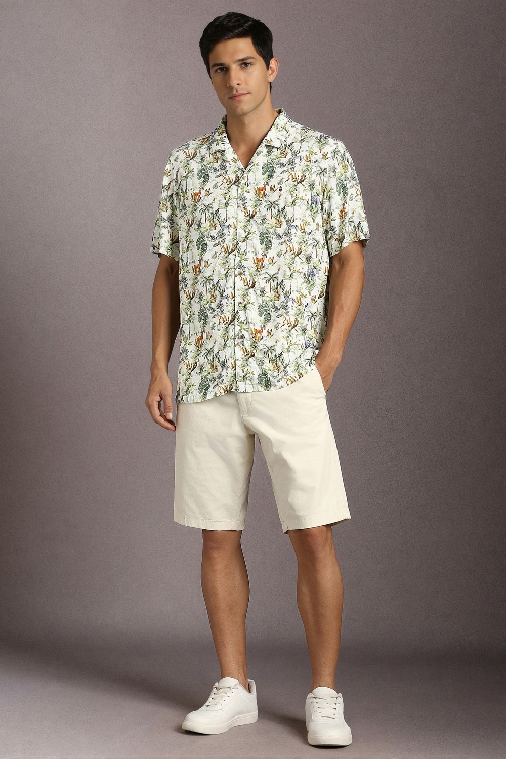 62490-men-green-print-half-sleeves-casual-shirt-green-1.jpg