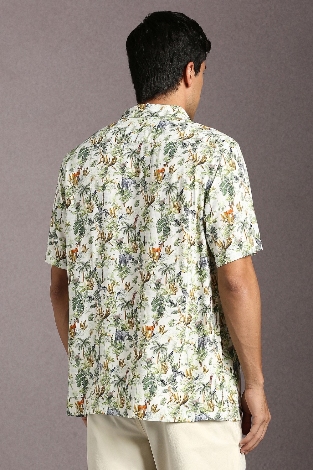 62490-men-green-print-half-sleeves-casual-shirt-green-1.jpg