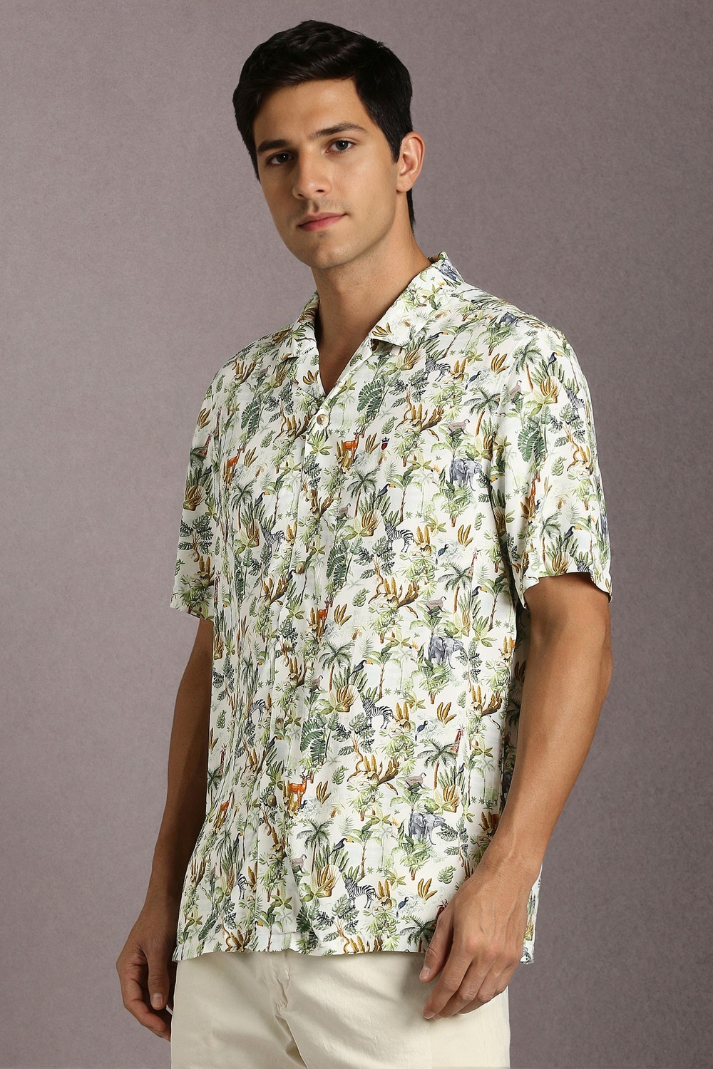 62490-men-green-print-half-sleeves-casual-shirt-green-1.jpg