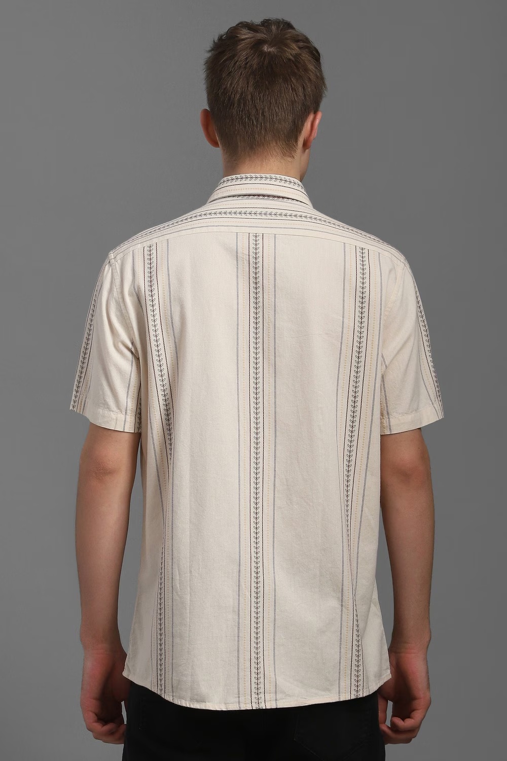 62518-men-beige-slim-fit-print-half-sleeves-casual-shirt-beige-1.jpg