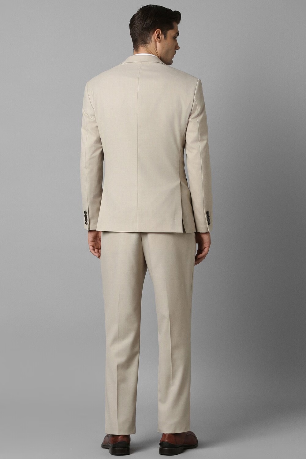 62822-men-beige-slim-fit-textured-formal-three-piece-suit-beige-1.jpg