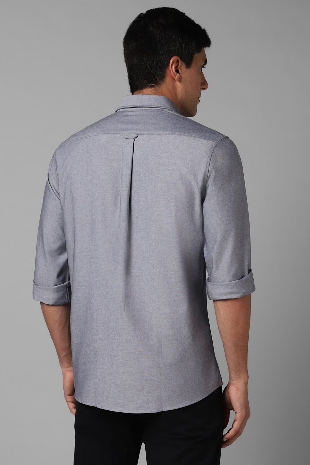 62963-men-grey-slim-fit-textured-full-sleeves-casual-shirt-grey-1.jpg