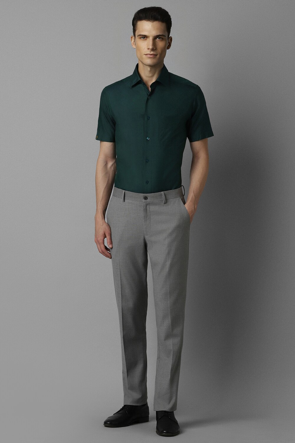 63051-men-green-classic-fit-solid-half-sleeves-formal-shirt-green-1.jpg