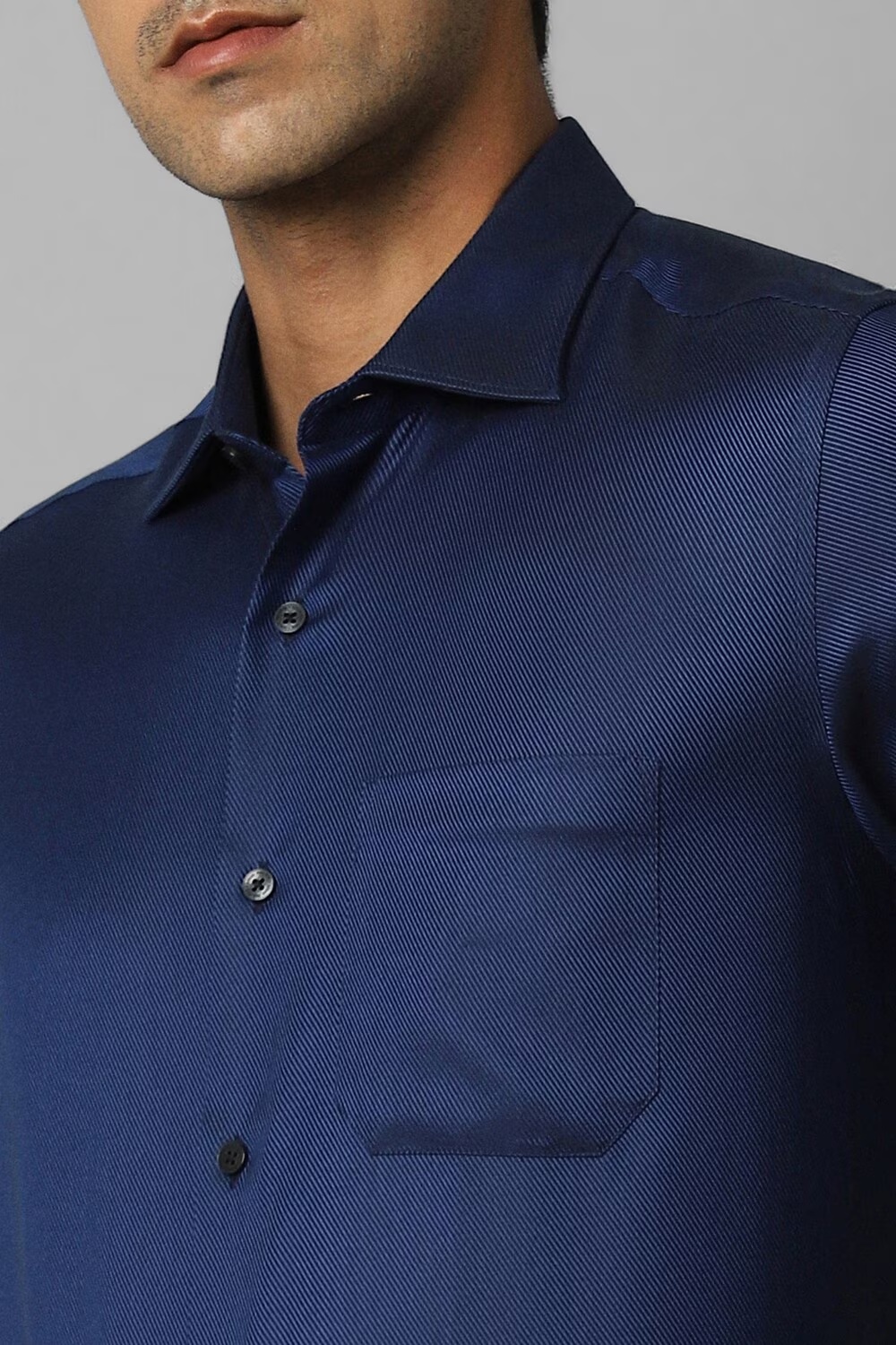 63701-men-navy-classic-fit-print-full-sleeves-formal-shirt-navy-1.jpg