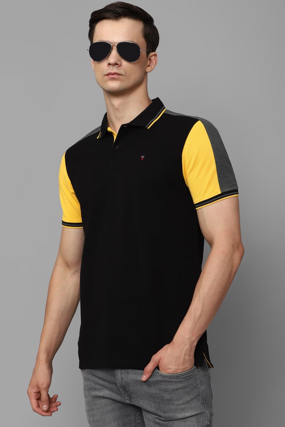 63928-men-black-print-polo-neck-t-shirt-black-1.jpg
