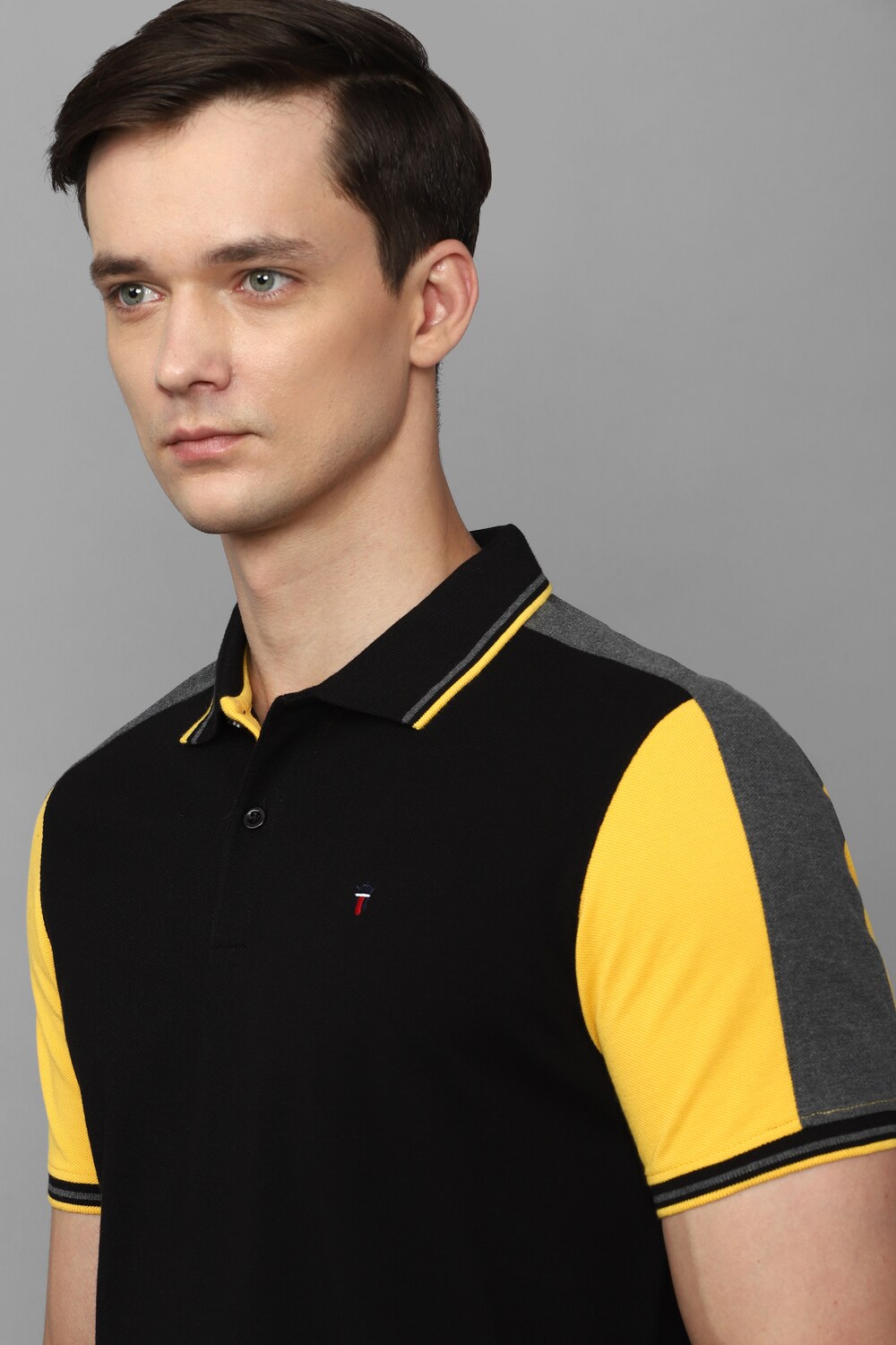63928-men-black-print-polo-neck-t-shirt-black-1.jpg
