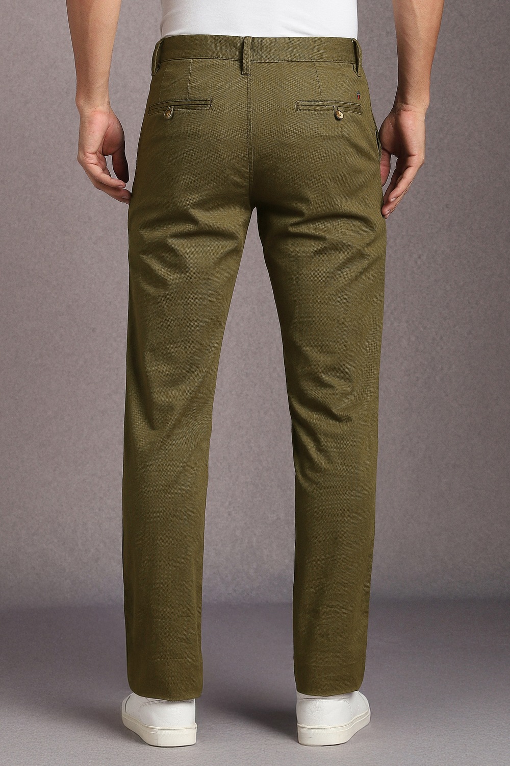64010-men-olive-textured-flat-front-casual-trousers-olive-1.jpg