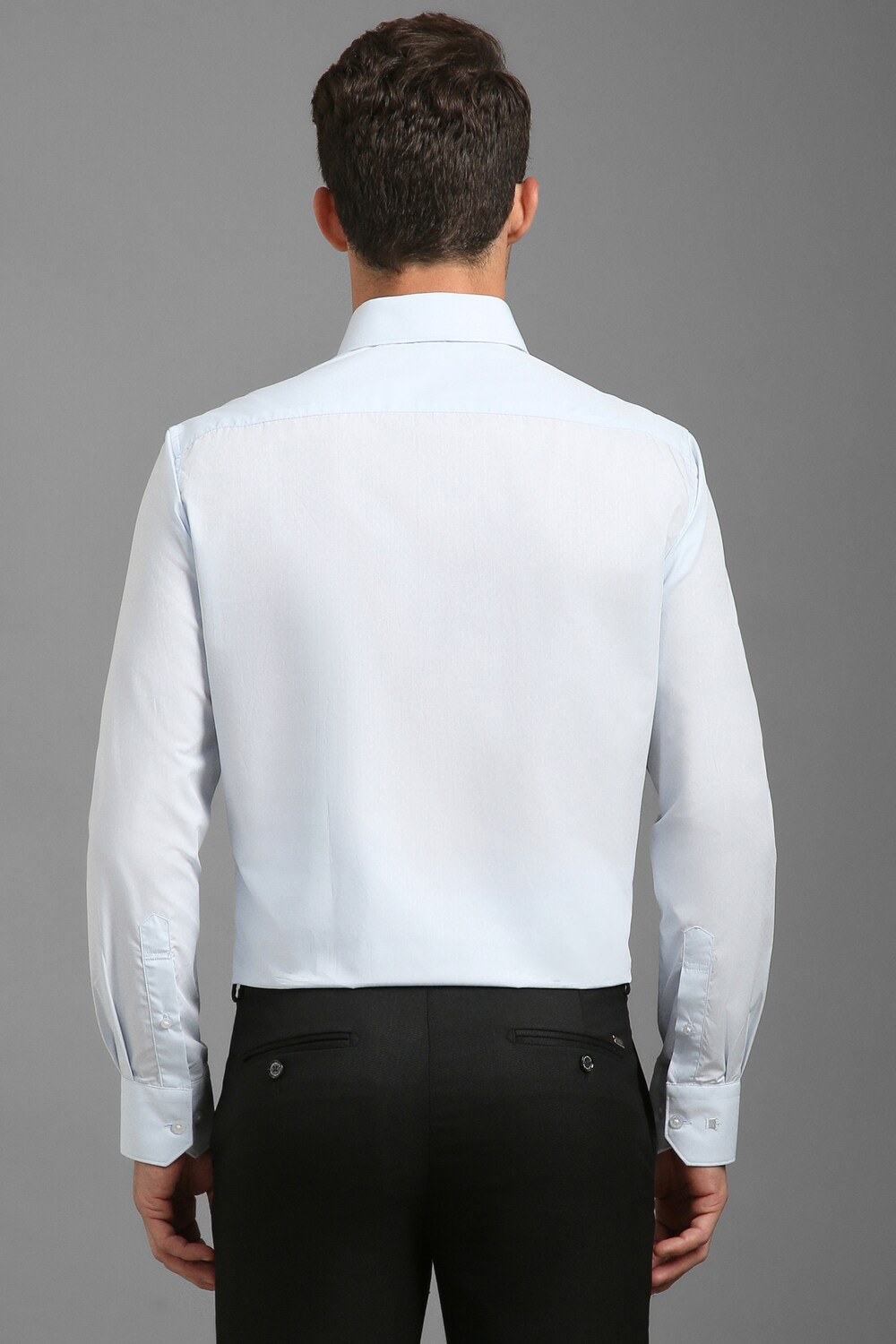 64154-men-blue-classic-fit-solid-full-sleeves-formal-shirt-blue-1.jpg