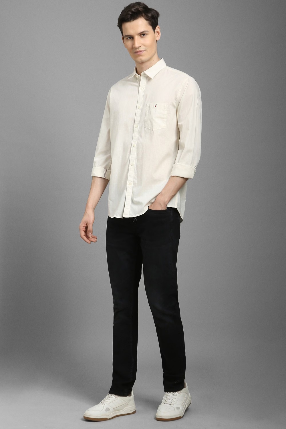 6418-men-white-slim-fit-solid-full-sleeves-casual-shirt-white-1.jpg