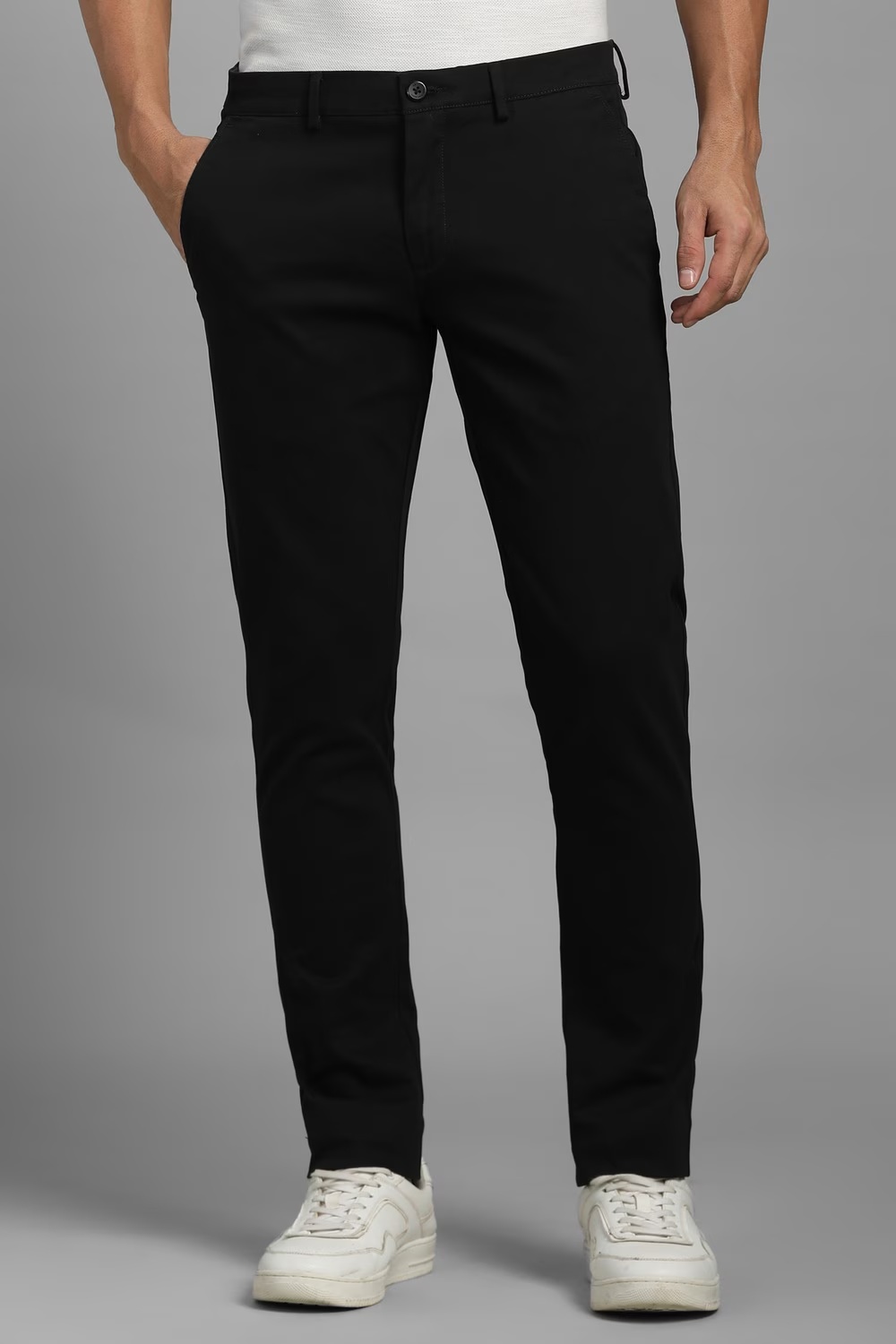 Men Black Solid Flat Front Casual Trousers-Black