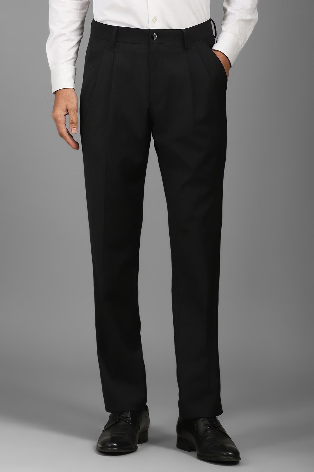 Men Black Regular Fit Check Pleated Formal Trousers-Black
