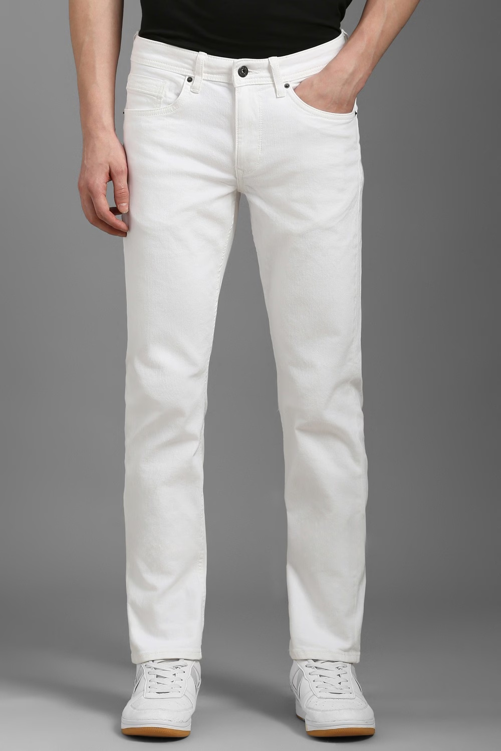 Men White Dark Slim Fit Jeans-White