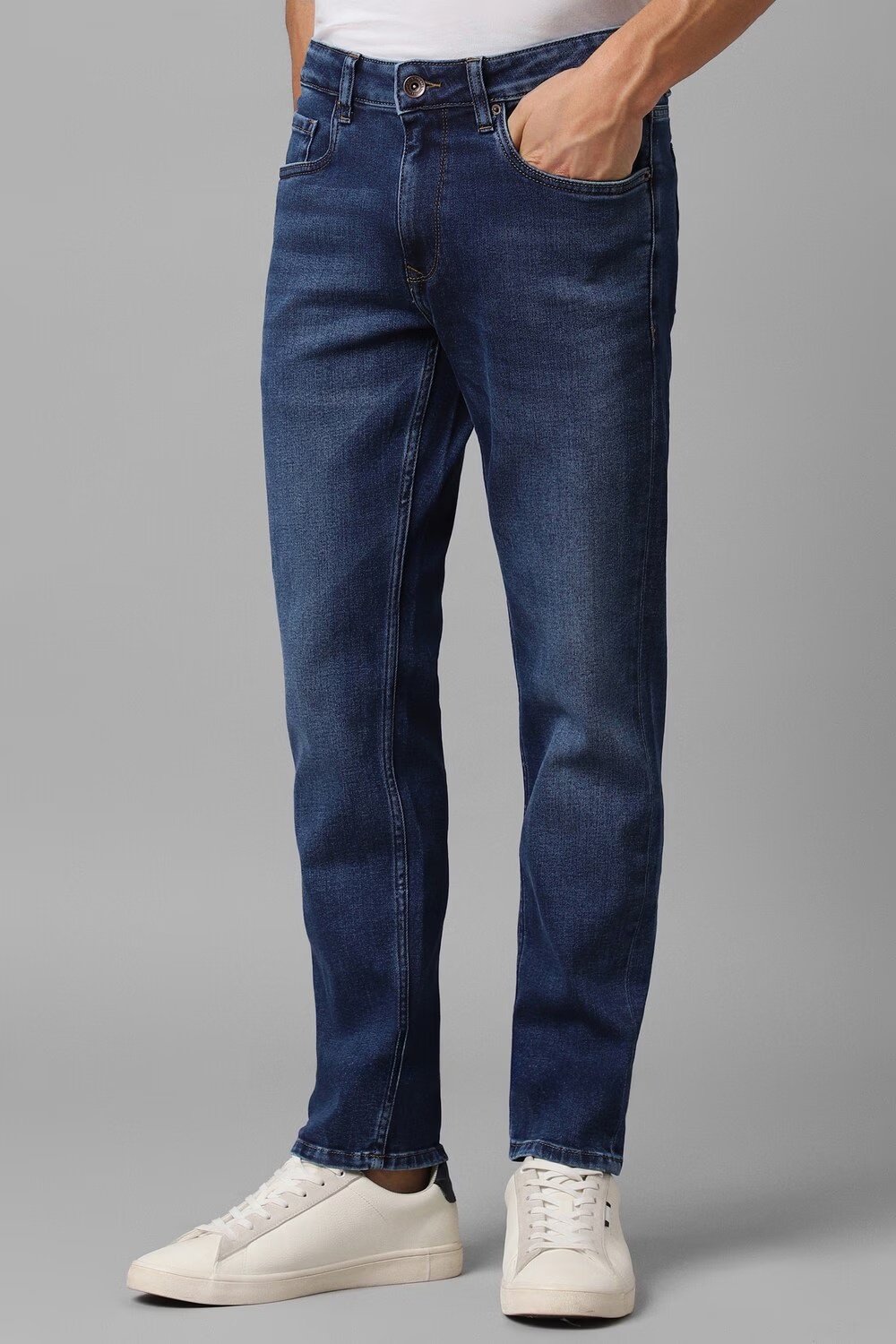 64730-men-navy-light-slim-fit-jeans-navy-1.jpg