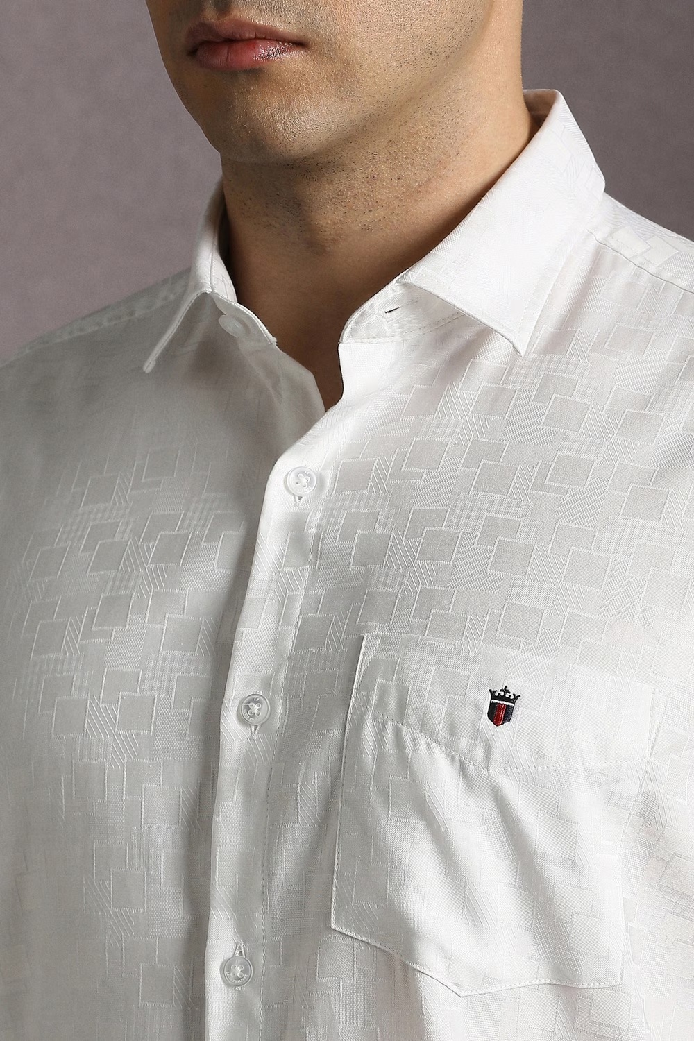 65263-men-white-textured-full-sleeves-casual-shirt-white-1.jpg