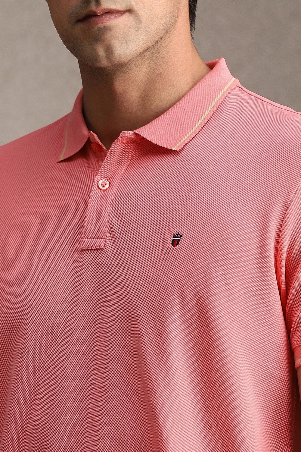 65548-men-pink-solid-polo-neck-t-shirt-pink-1.jpg