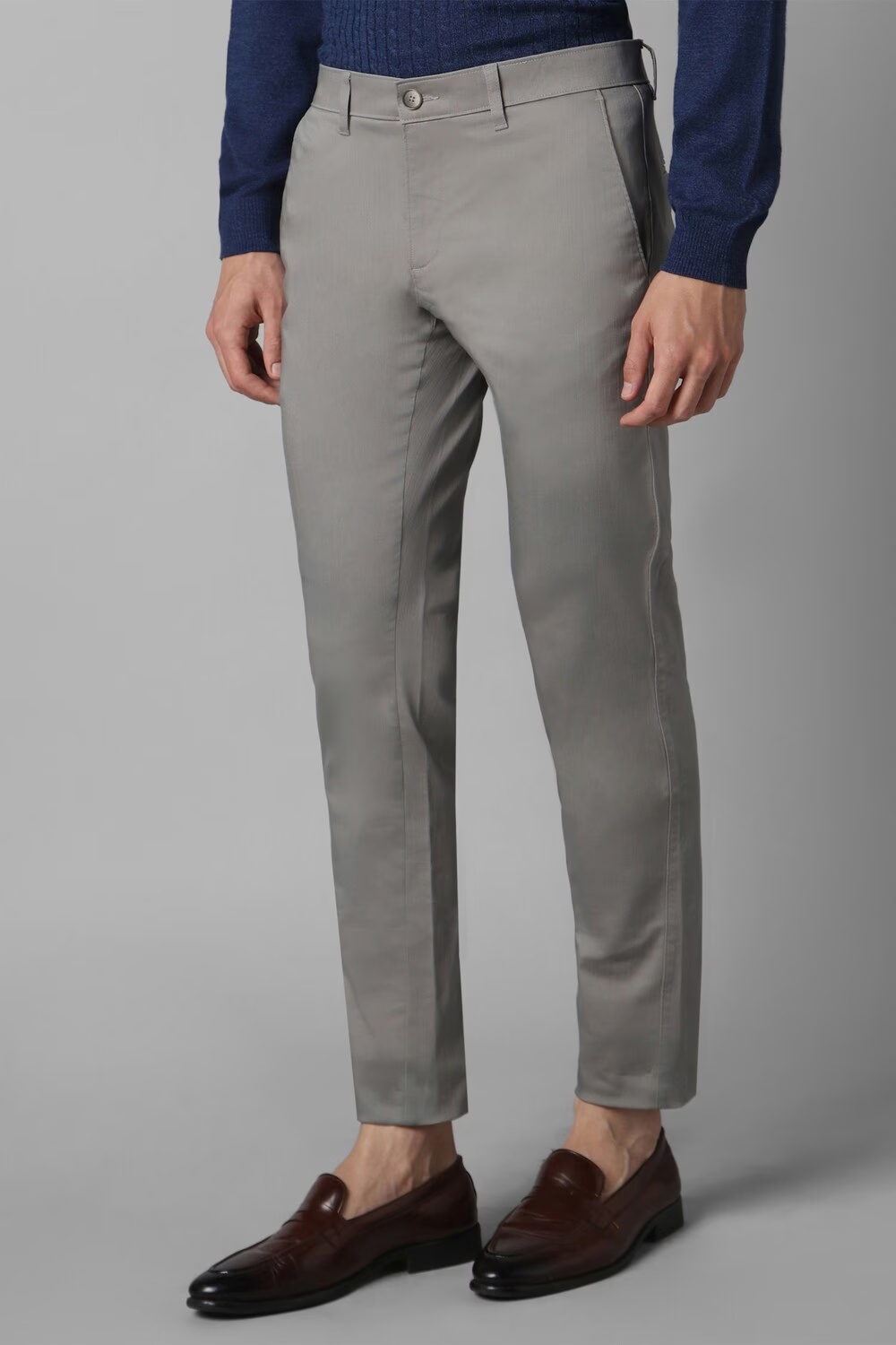 65563-men-grey-super-slim-fit-textured-flat-front-casual-trousers-grey-1.jpg