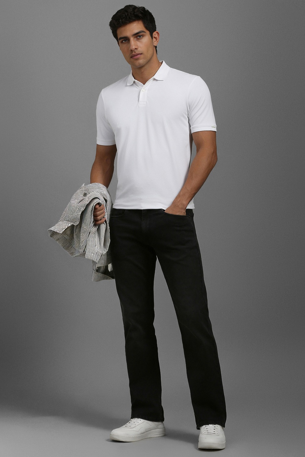 6564-men-black-light-slim-fit-jeans-black-1.jpg