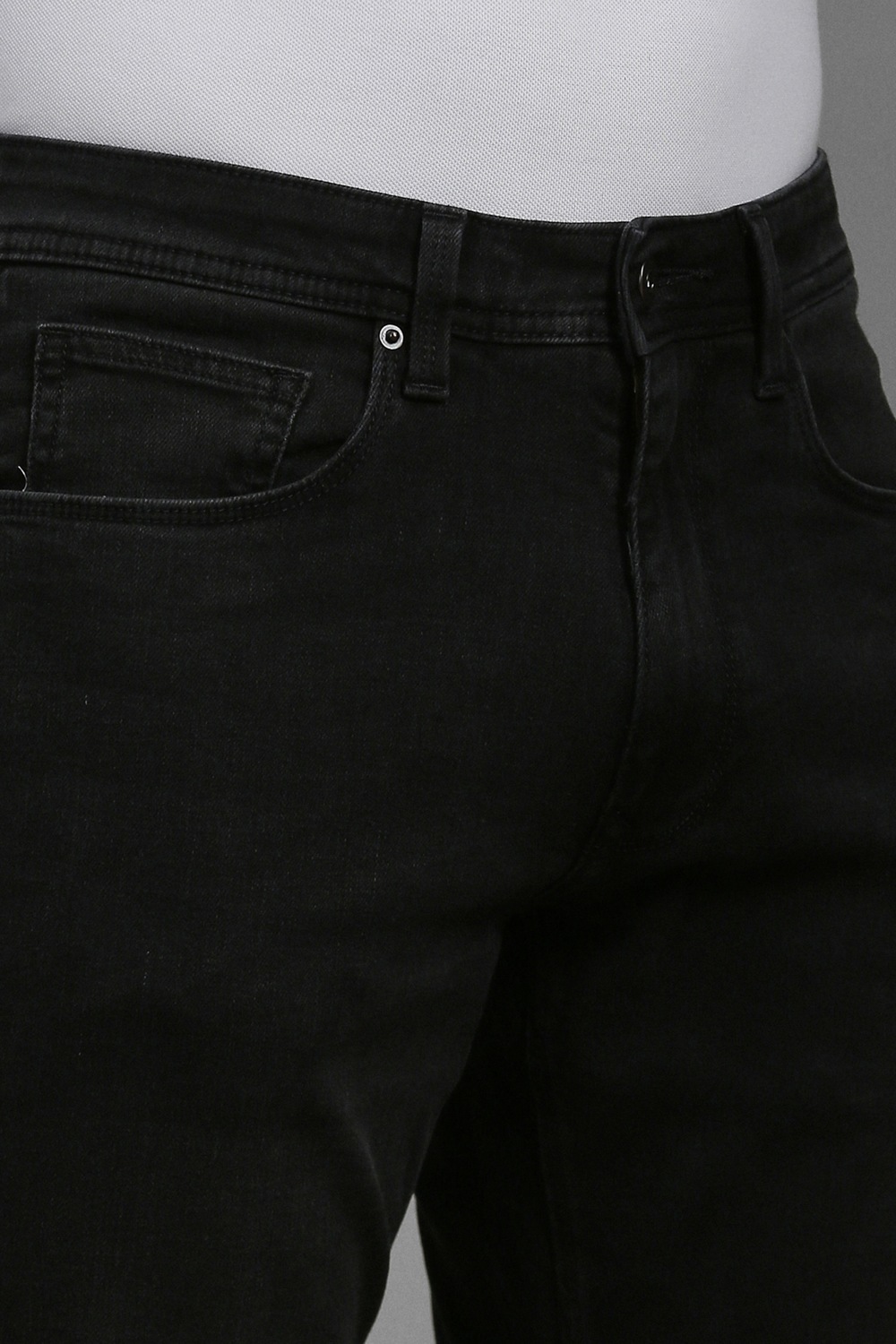 6564-men-black-light-slim-fit-jeans-black-1.jpg