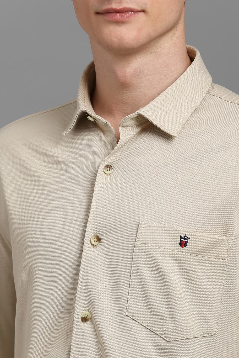 65644-men-beige-super-slim-fit-textured-full-sleeves-casual-shirt-beige-1.jpg