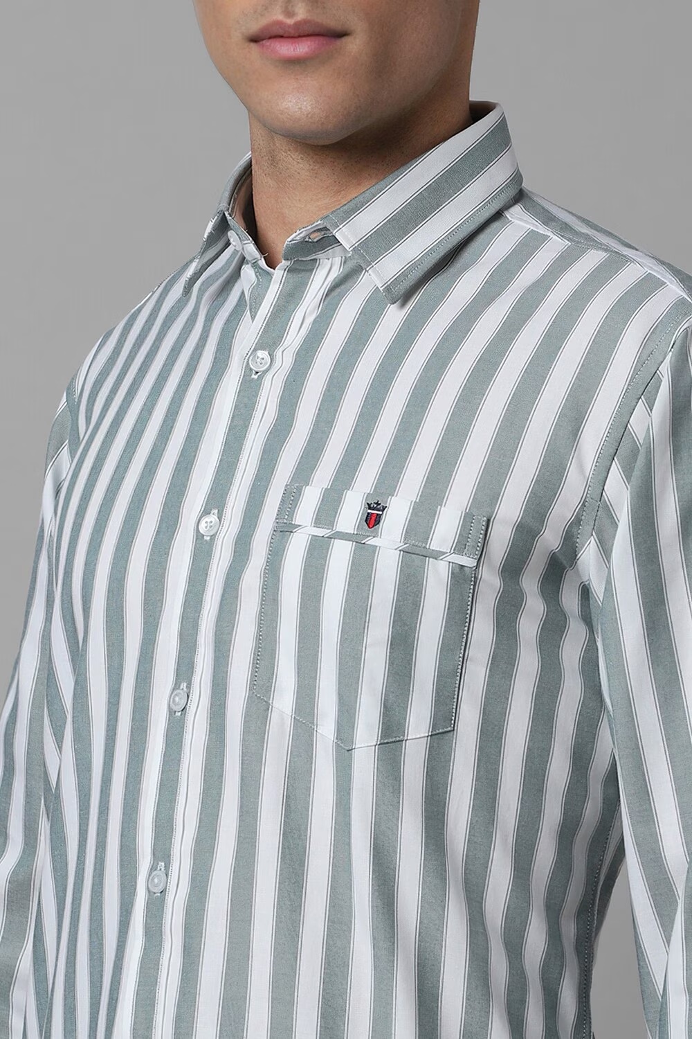 66321-men-grey-slim-fit-stripe-full-sleeves-casual-shirt-grey-1.jpg