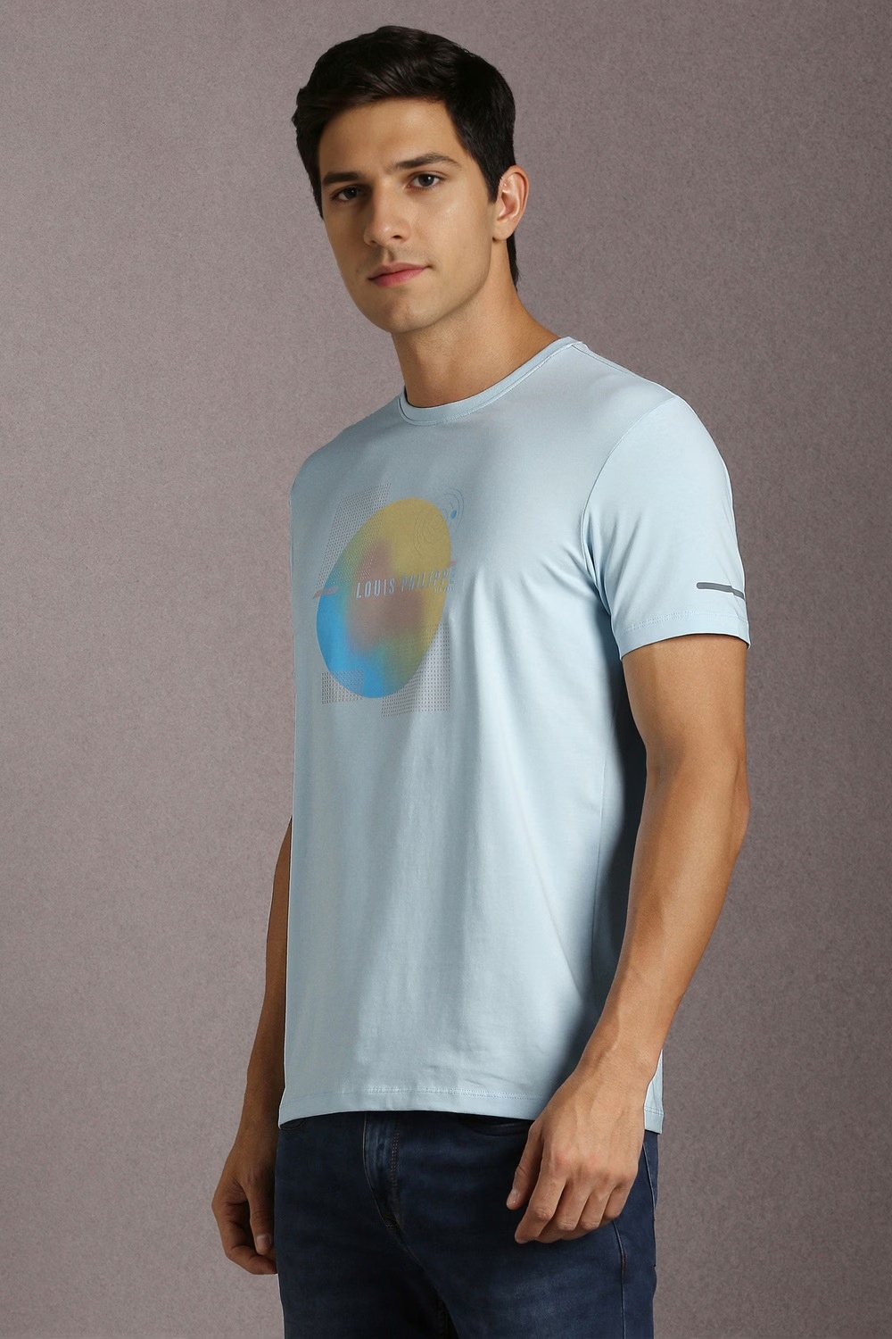 66882-men-light-blue-graphic-print-crew-neck-t-shirt-light-blue-1.jpg