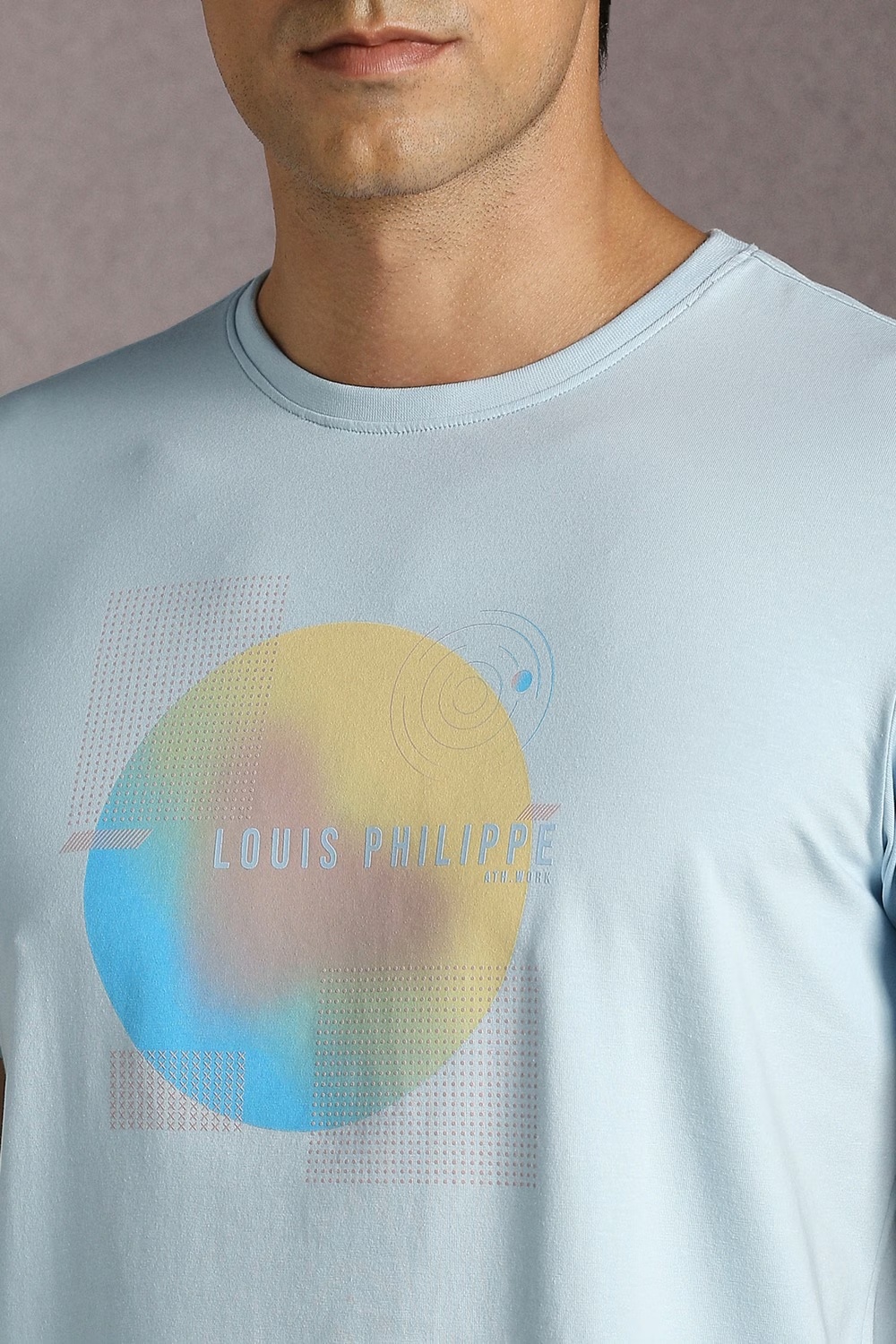 66882-men-light-blue-graphic-print-crew-neck-t-shirt-light-blue-1.jpg