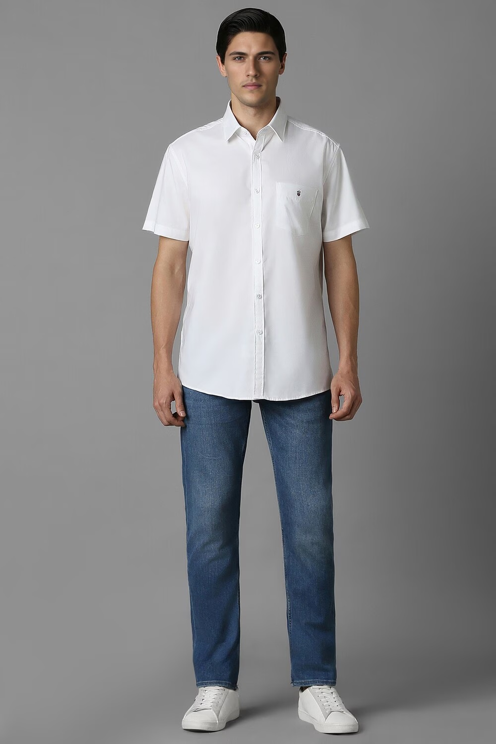 66973-men-white-slim-fit-solid-half-sleeves-casual-shirt-white-1.jpg
