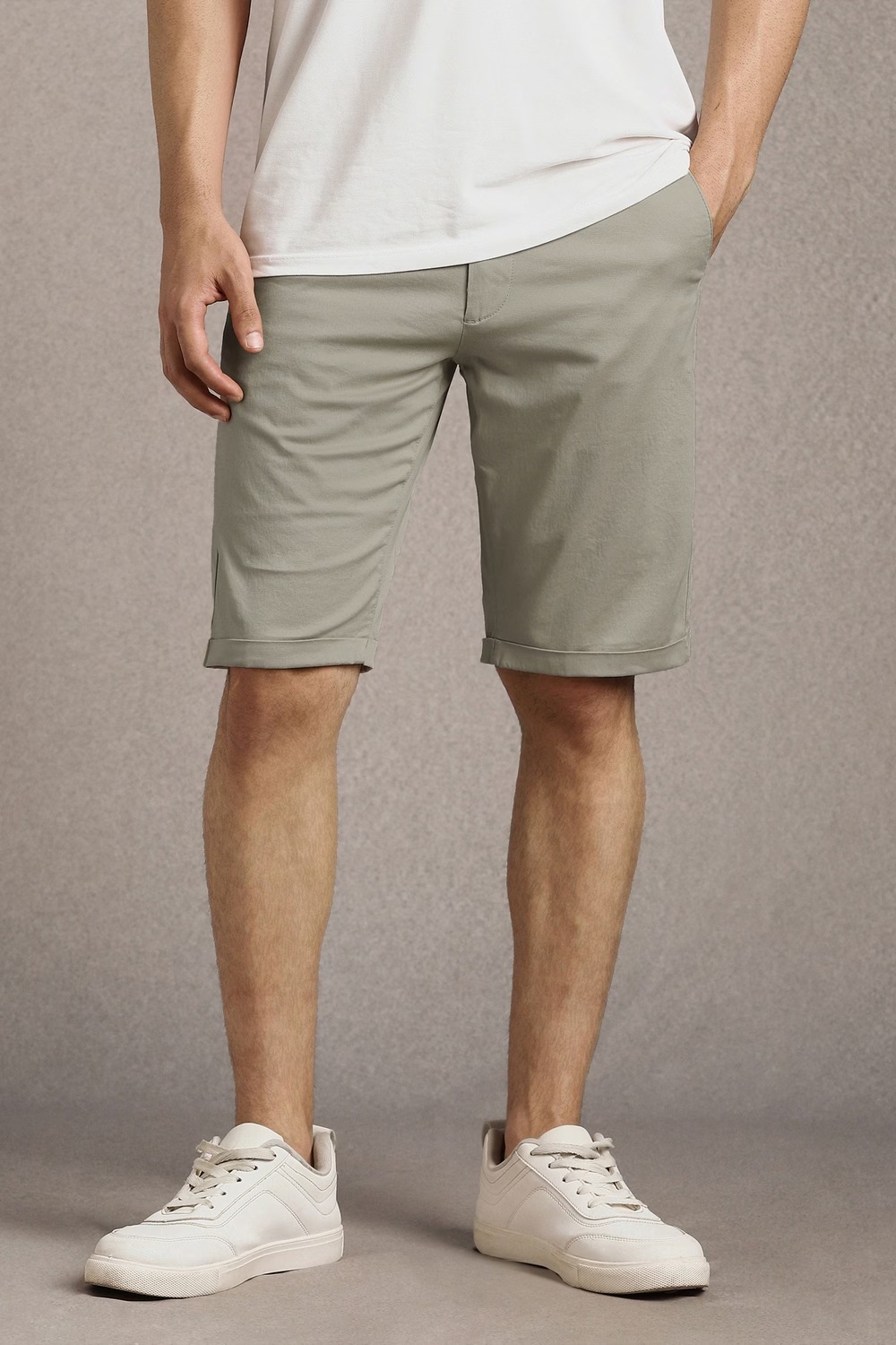 Men Grey Solid Shorts-Grey