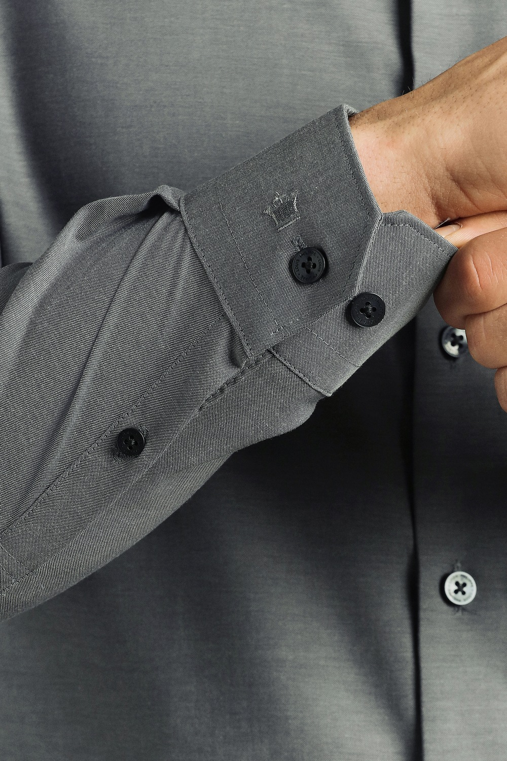67488-men-grey-textured-full-sleeves-formal-shirt-grey-1.jpg
