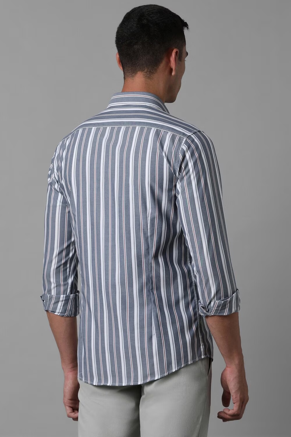 67554-men-grey-slim-fit-stripe-full-sleeves-casual-shirt-grey-1.jpg