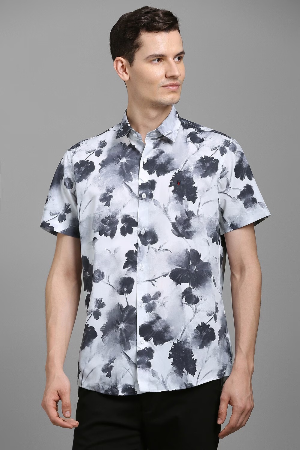 Men White Print Half Sleeves Casual Shirt-White