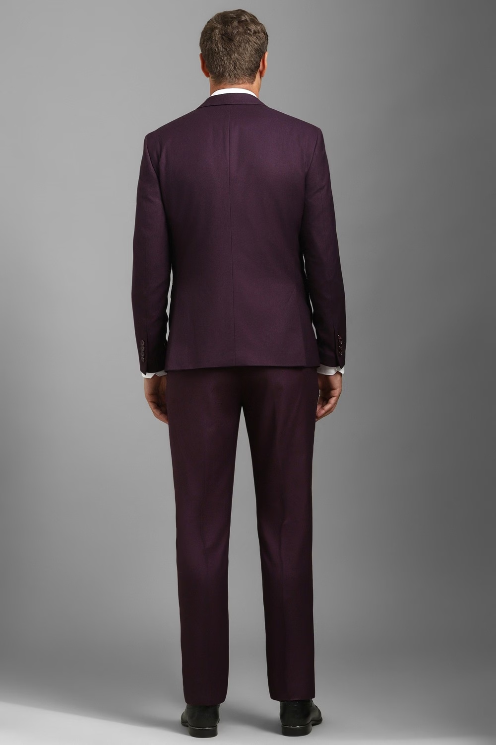 67629-men-purple-slim-fit-textured-formal-three-piece-suit-purple-1.jpg