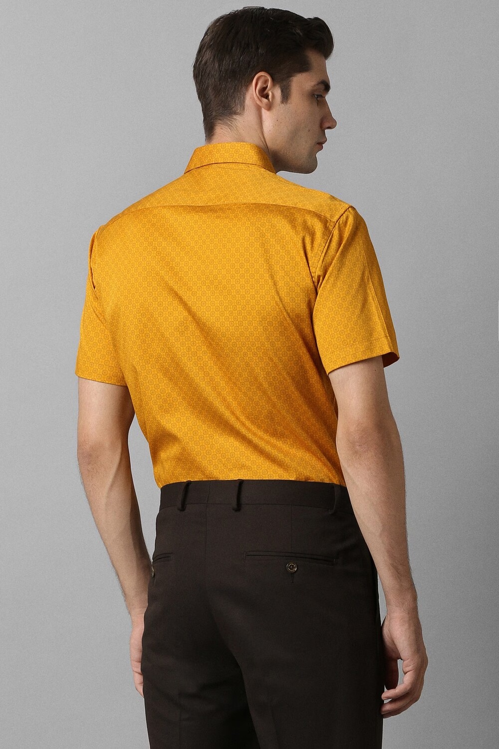 67766-men-yellow-super-slim-fit-print-half-sleeves-casual-shirt-yellow-1.jpg