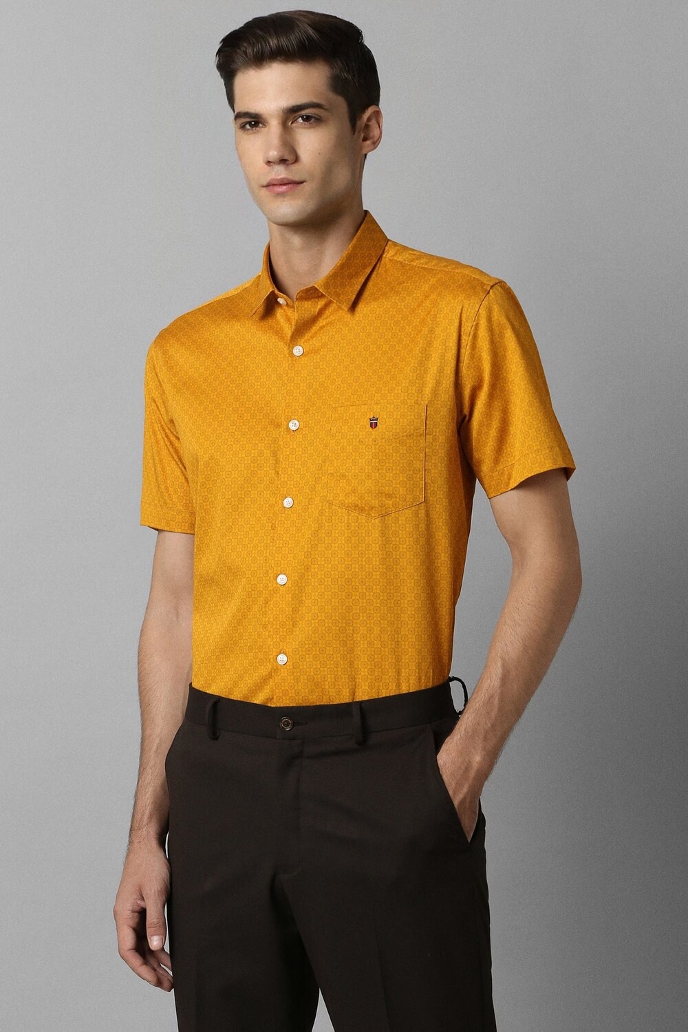 67766-men-yellow-super-slim-fit-print-half-sleeves-casual-shirt-yellow-1.jpg