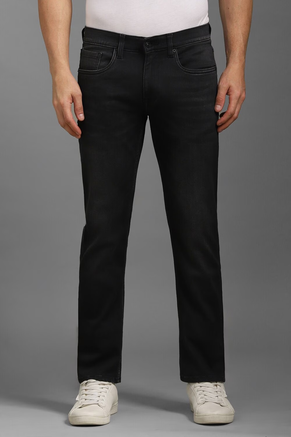 Men Black Dark Slim Fit Jeans-Black