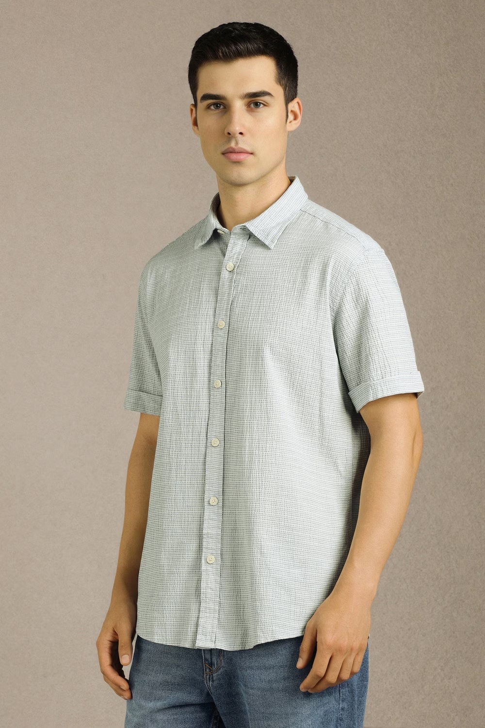 68048-men-grey-stripe-half-sleeves-casual-shirt-grey-1.jpg