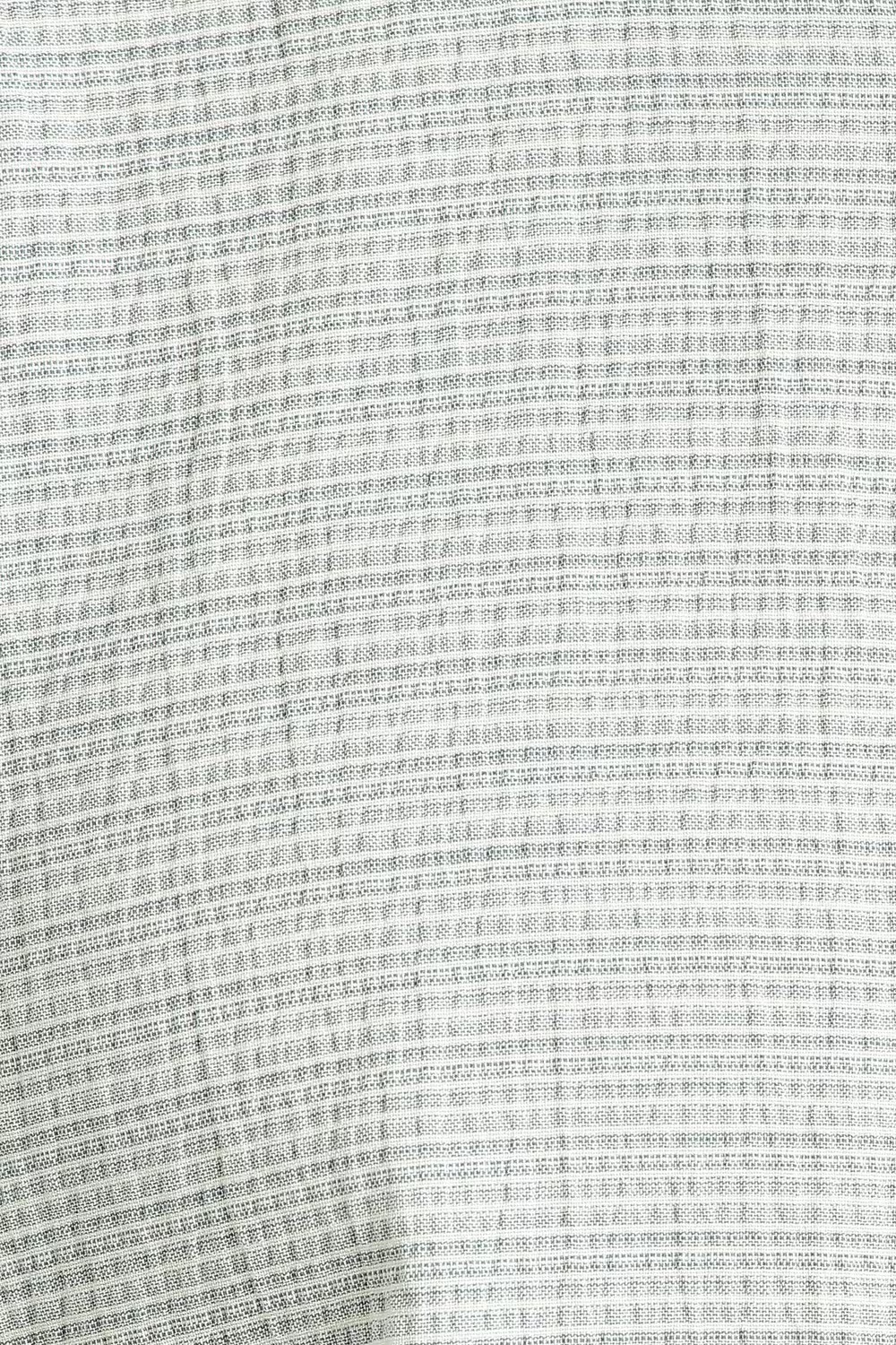 68048-men-grey-stripe-half-sleeves-casual-shirt-grey-1.jpg