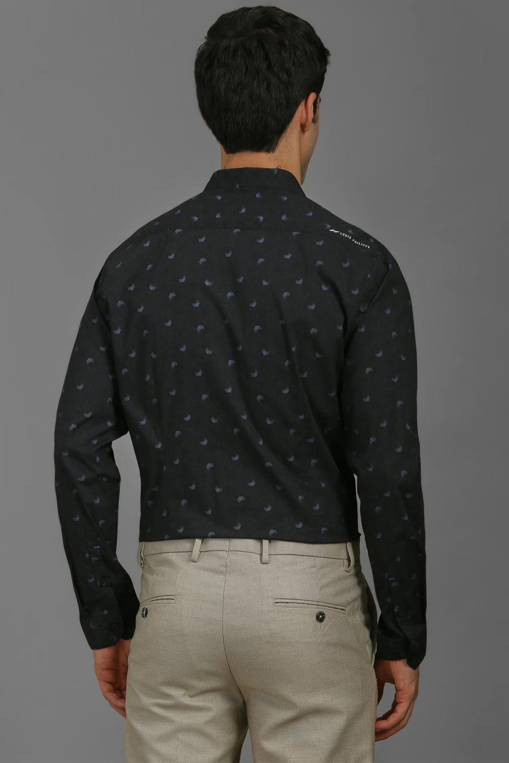 68811-men-black-print-full-sleeves-casual-shirt-black-1.jpg
