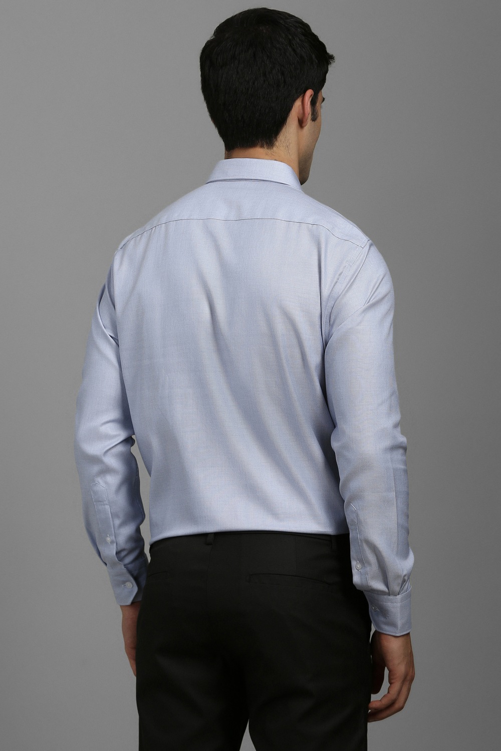 68949-men-light-blue-classic-fit-textured-full-sleeves-formal-shirt-light-blue-1.jpg