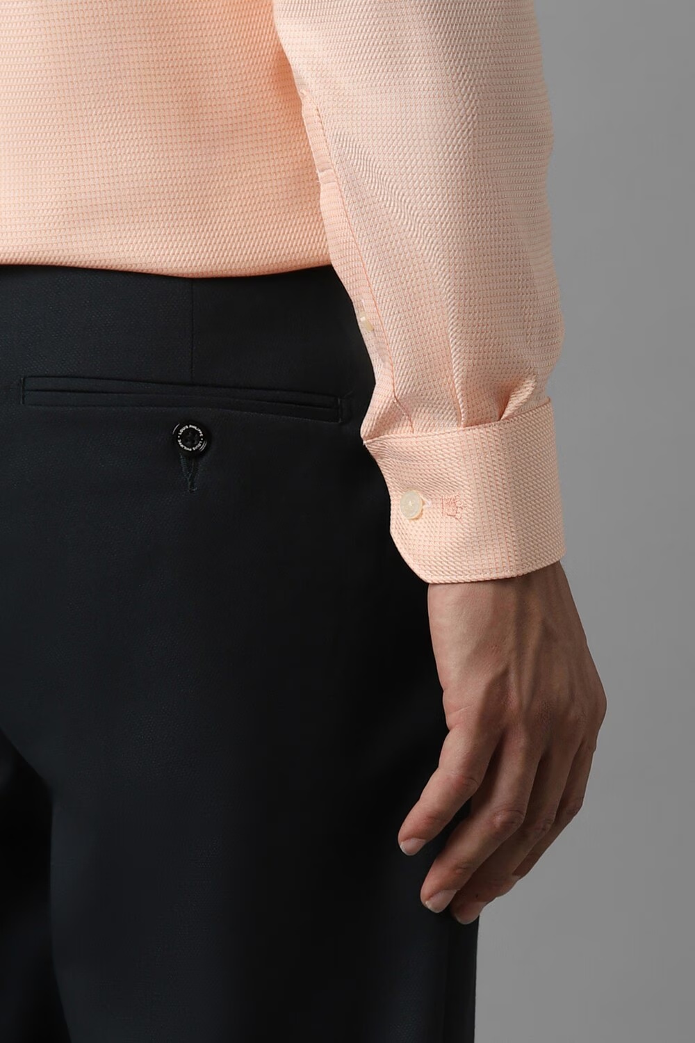 6897-men-peach-classic-fit-textured-full-sleeves-formal-shirt-peach-1.jpg