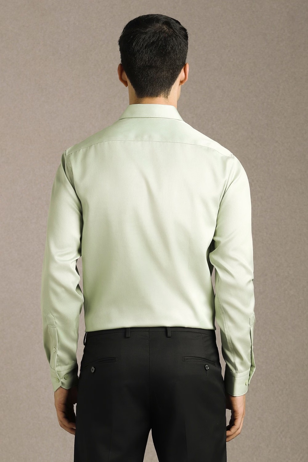 68999-men-green-textured-full-sleeves-formal-shirt-green-1.jpg