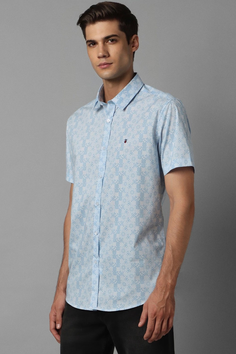 69244-men-blue-slim-fit-print-half-sleeves-casual-shirt-blue-1.jpg
