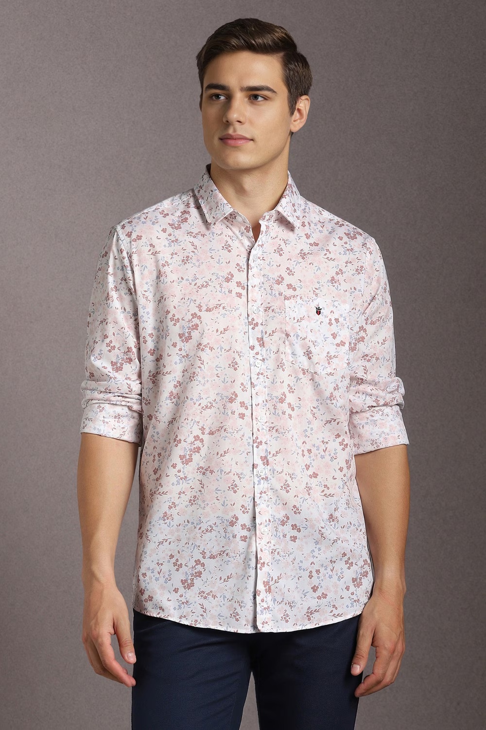 Men White Print Full Sleeves Casual Shirt-White