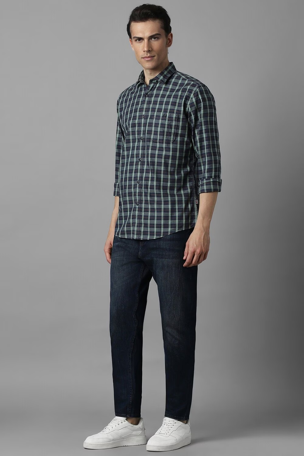 69758-men-navy-slim-fit-check-full-sleeves-casual-shirt-navy-1.jpg