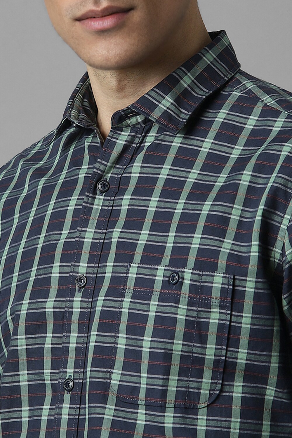 69758-men-navy-slim-fit-check-full-sleeves-casual-shirt-navy-1.jpg