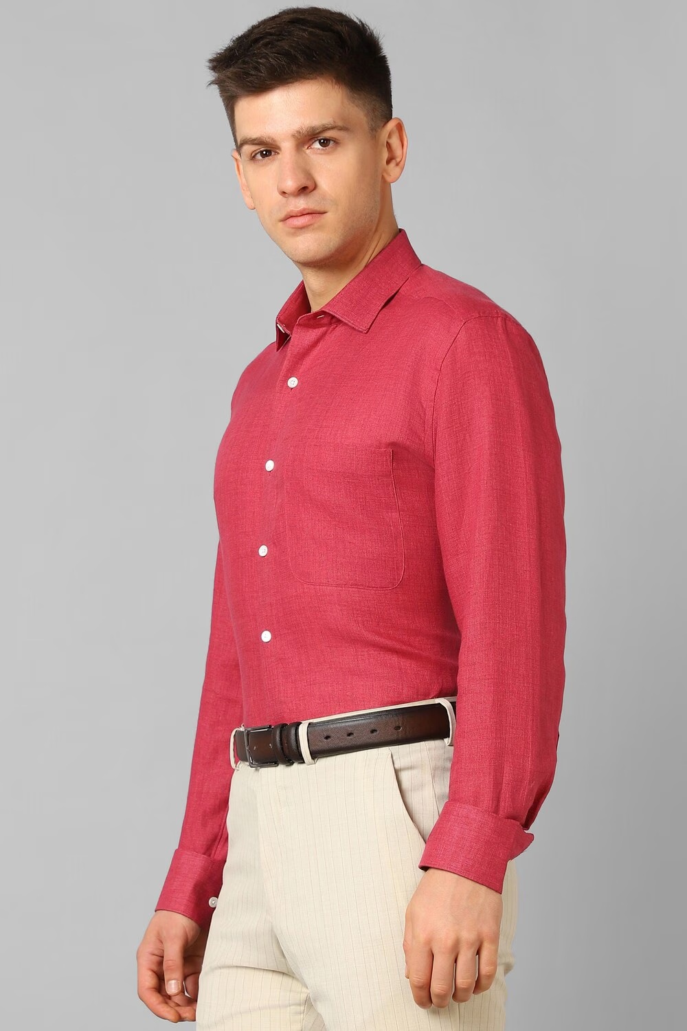 69826-men-red-classic-fit-textured-full-sleeves-formal-shirt-red-1.jpg